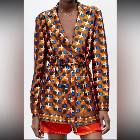 Zara Satin Printed Blazer with Belt Size Large - Picture 3 of 8